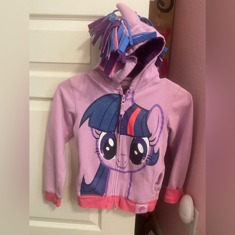 My little pony hoodie. Complete with wings!